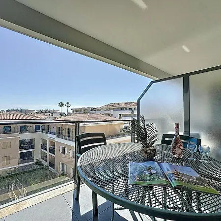 3 Pieces A Avec Piscine Lejlighed Cannes